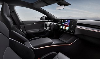 Tesla Model S Plaid черного цвета 2025 года на 21 колёсах фото 5