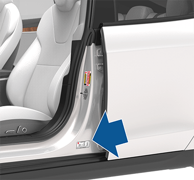 Стрелка, указывающая на табличку на дверной стойке.