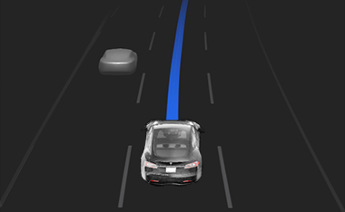 Одна синяя линия перед автомобилем, отображаемая на приборной панели