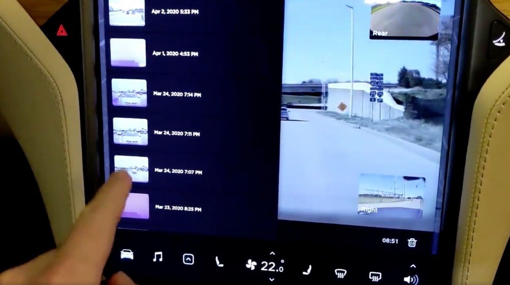 Tesla упростила просмотр видео с камер: новая функция