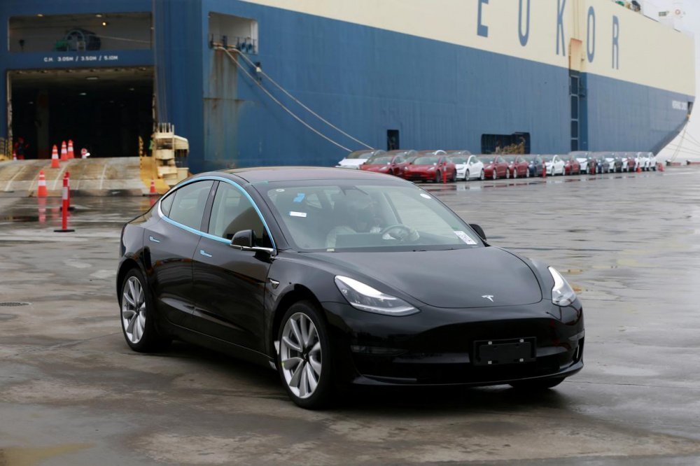 Tesla будет экспортировать собранные в Китае Model 3 в Европу