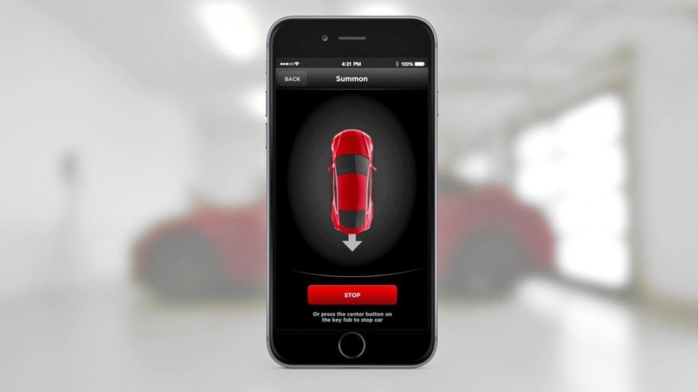 Tesla получат расширенную функцию Summon в течение 5-6 недель