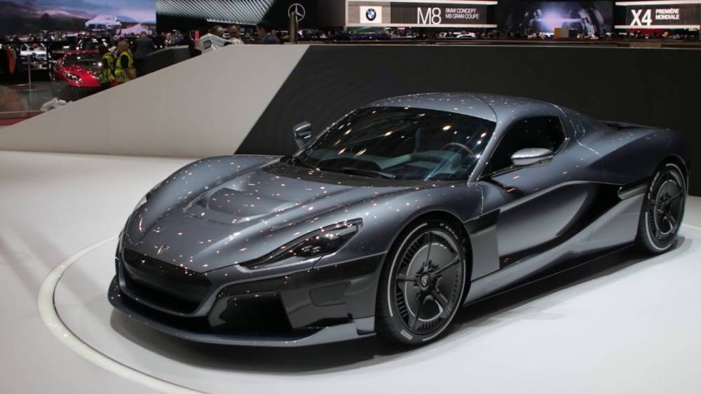 Обзор новинок Международного автосалона в Женеве 2018 [видео]