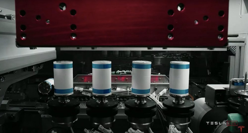 LG выпустили образцы ячеек 4680 для Tesla, компания намеревается получить новый контракт