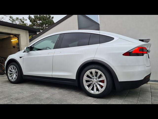 Tesla Model X Performance 2021 quick tour