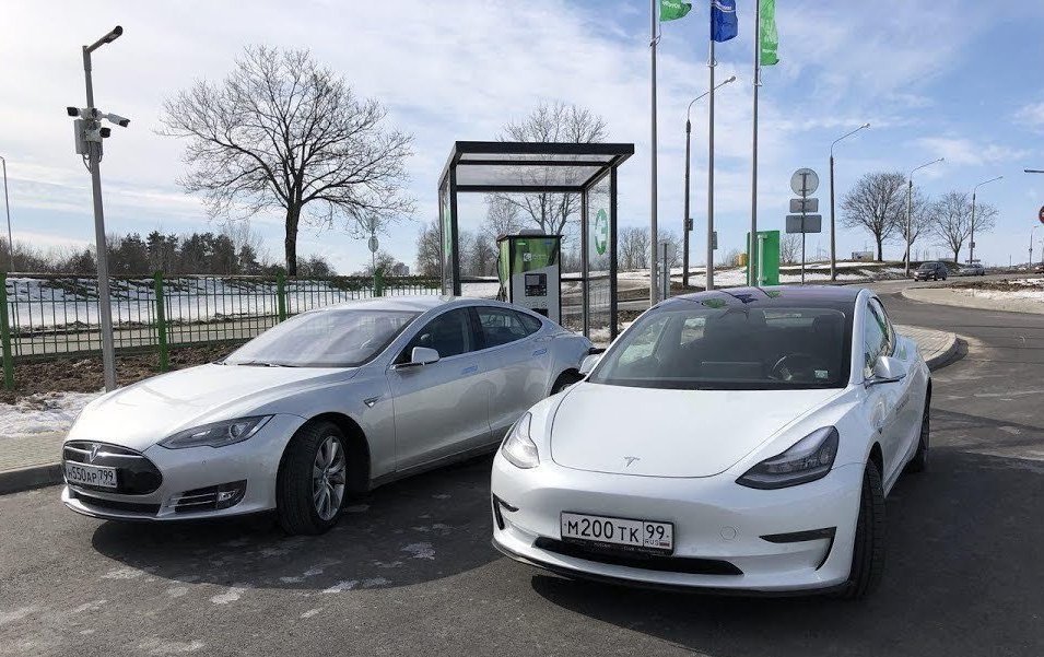 Реальный запас хода Tesla Model 3 и Tesla Model S. Тест-драйв из Москвы в Смоленск