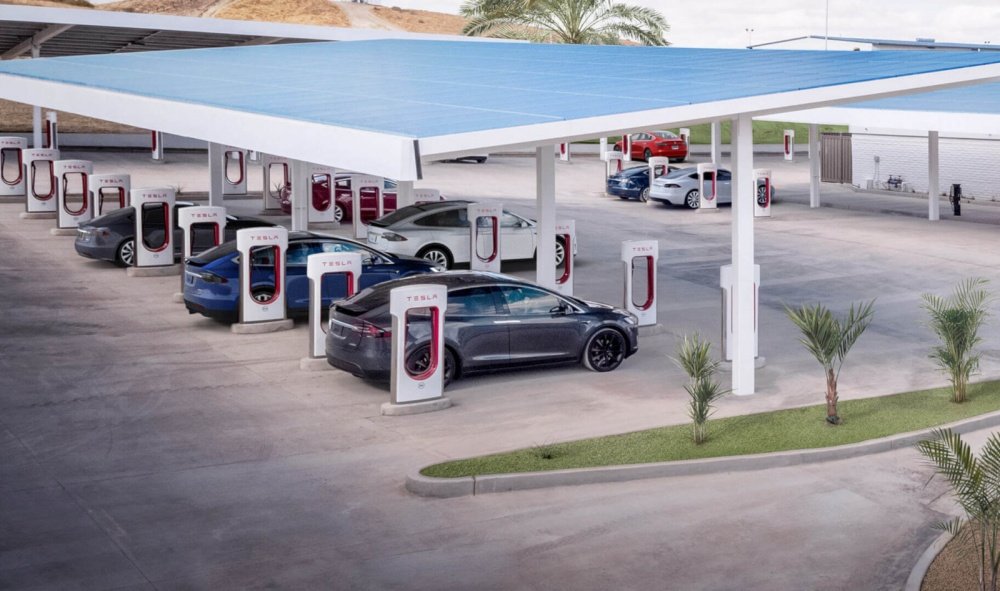 Tesla уберет опцию пожизненно бесплатной зарядки на Supercharger для подержанных машин