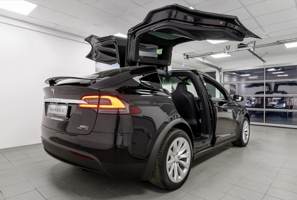 Tesla приостановит сборочную линию Model S/X — возможно, для обновления моделей