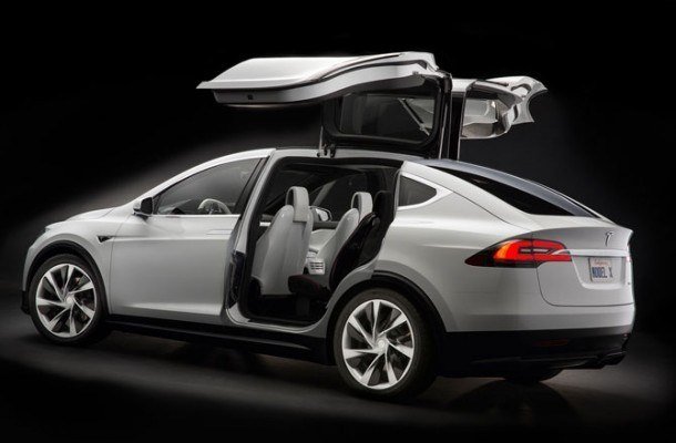 Концерн Tesla объявил сроки выхода кроссовера Tesla Model X в Китае