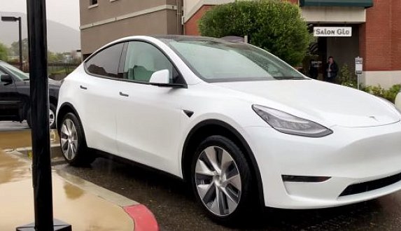 Пост в блоге «Прототип Tesla Model Y Performance с двумя моторами [видео] | Блог Moscow Tesla Club»