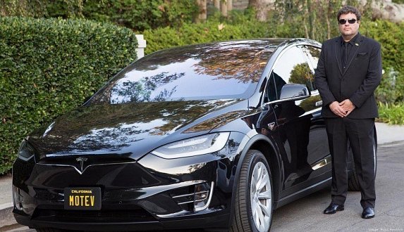 Пост в блоге «Звезды Голливуда приехали на Оскар на Tesla»