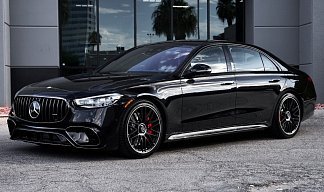 Mercedes-Benz S-Class S 63 E AMG черного цвета 2025 года фото 1