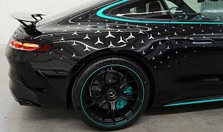 Mercedes-Benz AMG GT 63 PRO Collectors Edition 1 of 200 Limited черного цвета 2025 года на 20 колёсах фото 4