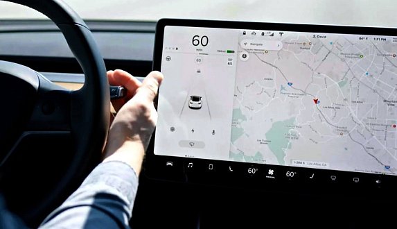 Пост в блоге «Автопилот Tesla будет проезжать перекрестки на зеленый сигнал светофора без подтверждения водителя | Блог Moscow Tesla Club»