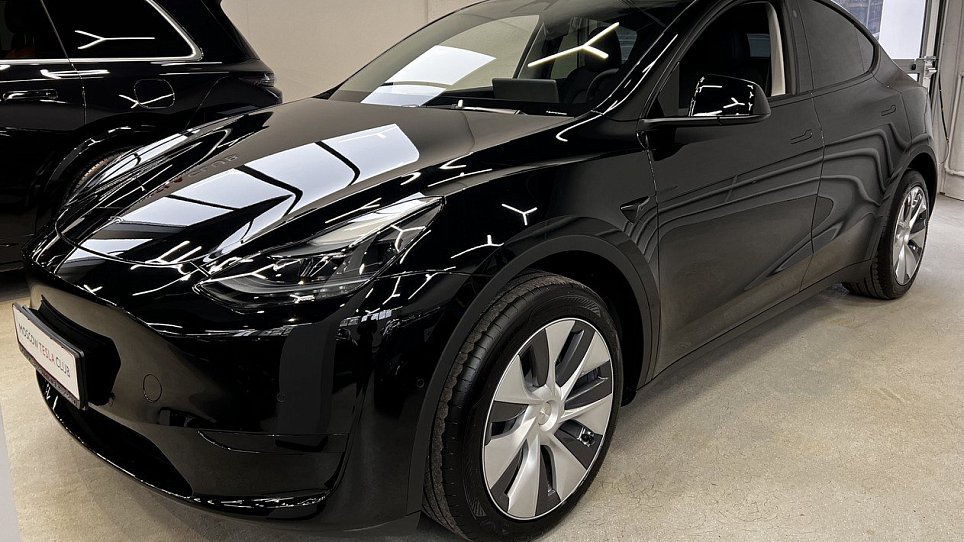 Фото 1 Tesla Model Y Standard Range Plus. Купить в Москве