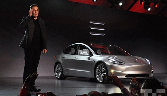 Пост в блоге «Tesla Motors обвинили руководство нефтесервисной компании в попытке получения конфиденциальных сведений о Tesla Model 3 | Блог Moscow Tesla Club»