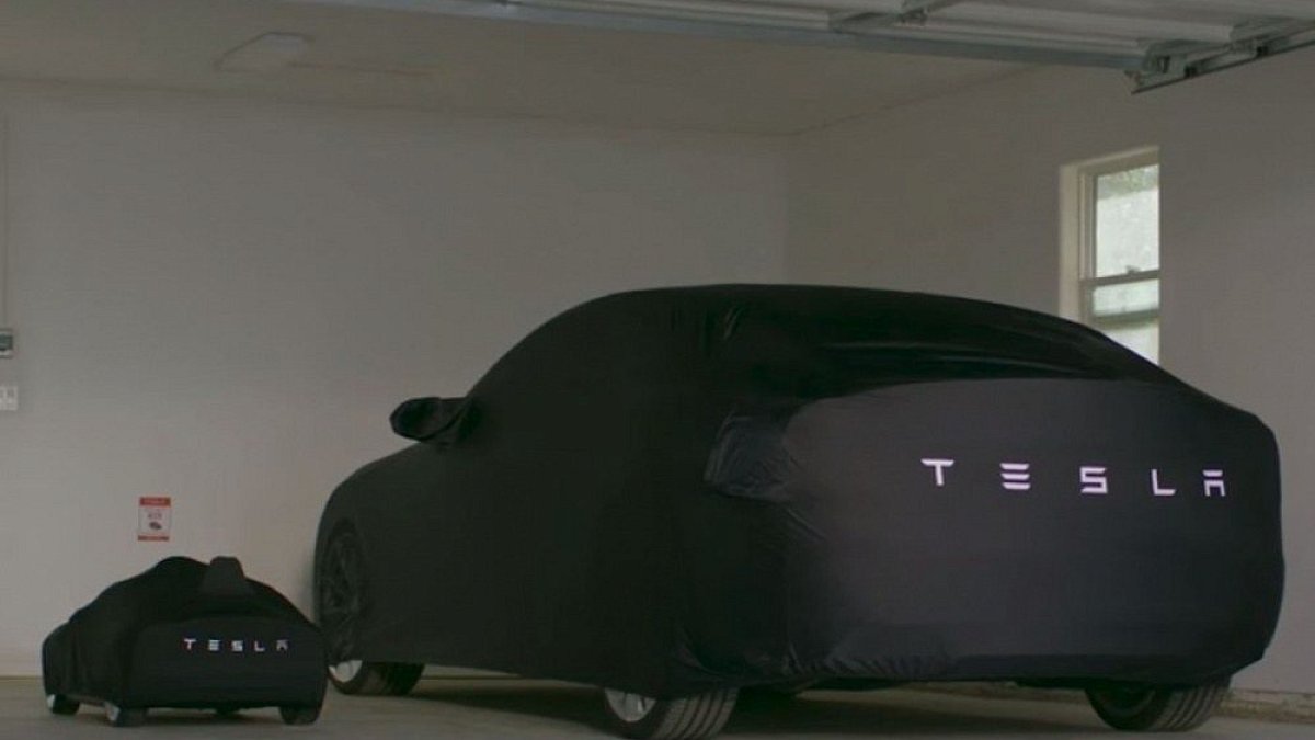 Tesla работает над детским электромобилем