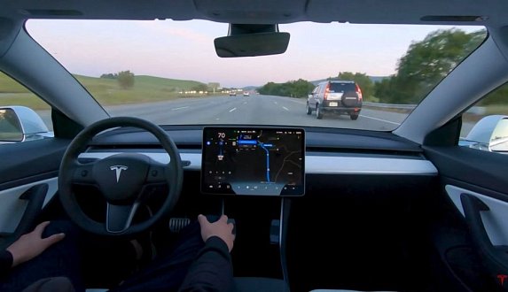 Пост в блоге «Автопилот поднимет цена на электрокары Tesla»