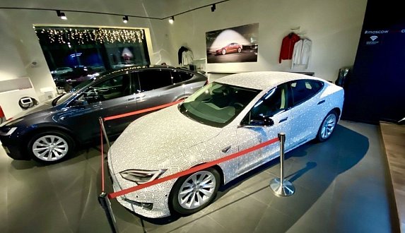 Пост в блоге «Шанс выиграть кастомизированный Tesla Model S от Рокетбанка — блог Moscow Tesla Club»