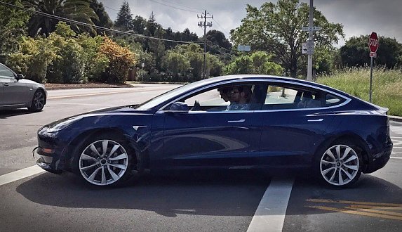 Пост в блоге «Предсерийный прототип Tesla Model 3 вблизи [фото] – обзоры электромобилей»