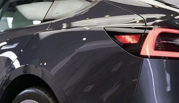 Пост в блоге «Tesla Model 3 и Model Y — новые опции в стандарте и ещё один базовый цвет | Блог Moscow Tesla Club»