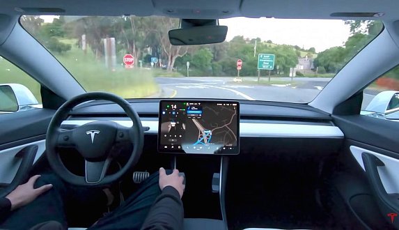 Пост в блоге «Tesla выпускает обновление автопилота с распознаванием светофоров и знаков STOP | Блог Moscow Tesla Club»