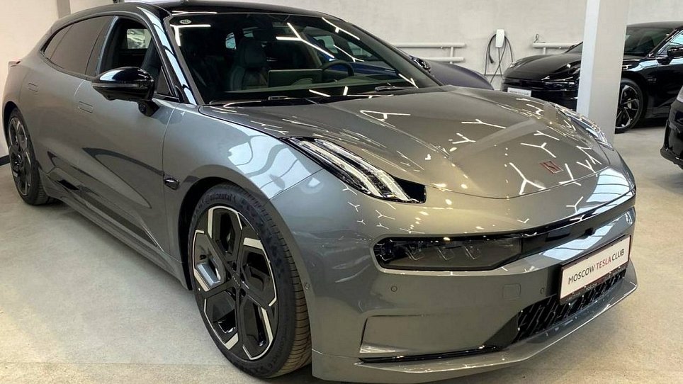 Фото 1 Zeekr 001. Купить в Москве