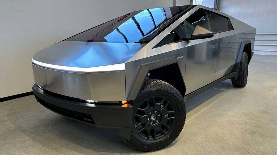 Фото 1 Tesla Cybertruck Foundation Series. Купить в Москве