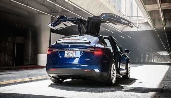 Пост в блоге «Tesla Model X невозможно перевернуть - видео | Блог Moscow Tesla Club»
