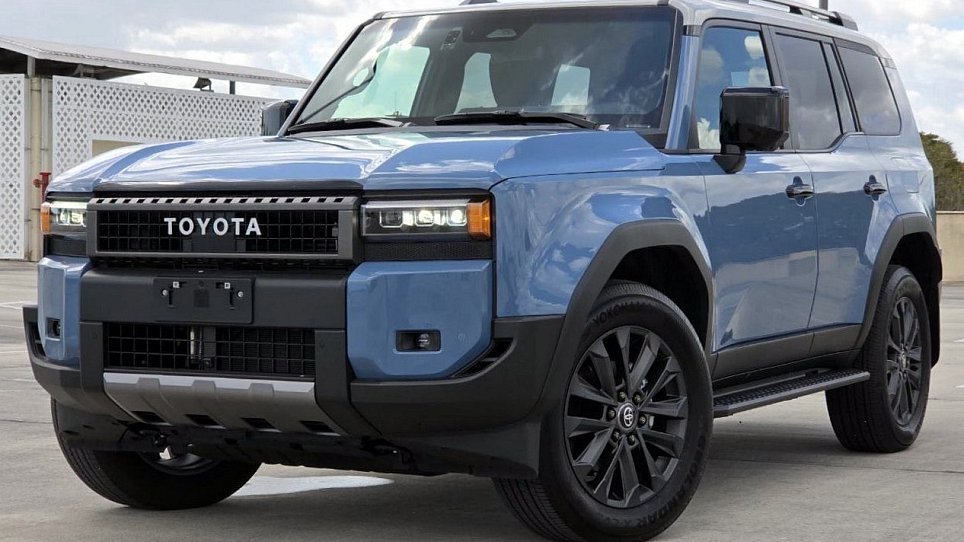 Фото 1 Toyota Land Cruiser Prado First Edition. Купить в Москве