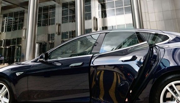 Пост в блоге «Чиновникам в Германии разрешили покупать Tesla для служебных нужд | Блог Moscow Tesla Club»