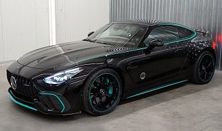 Mercedes-Benz AMG GT 63 PRO Collectors Edition 1 of 200 Limited черного цвета 2025 года фото 1