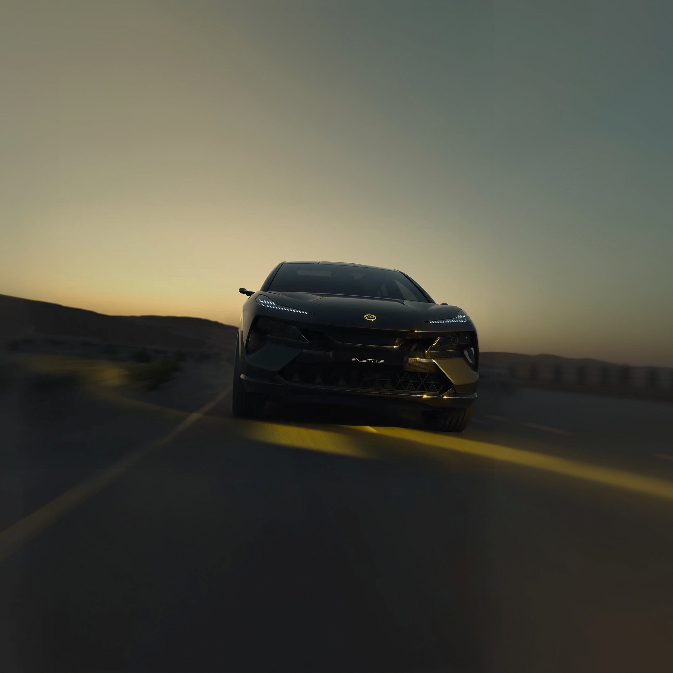 Автомобиль Lotus Eletre