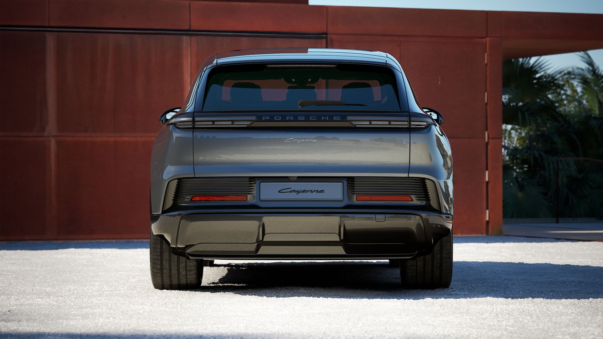 Фото Porsche Cayenne Electric (7 слайд)