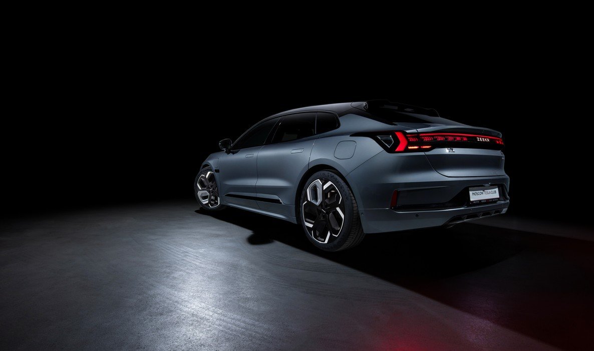 Фото Zeerk 001 (2 слайд)