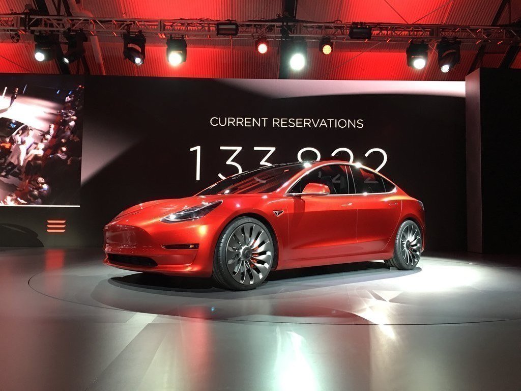 Предзаказ Tesla&nbsp;Model&nbsp;3